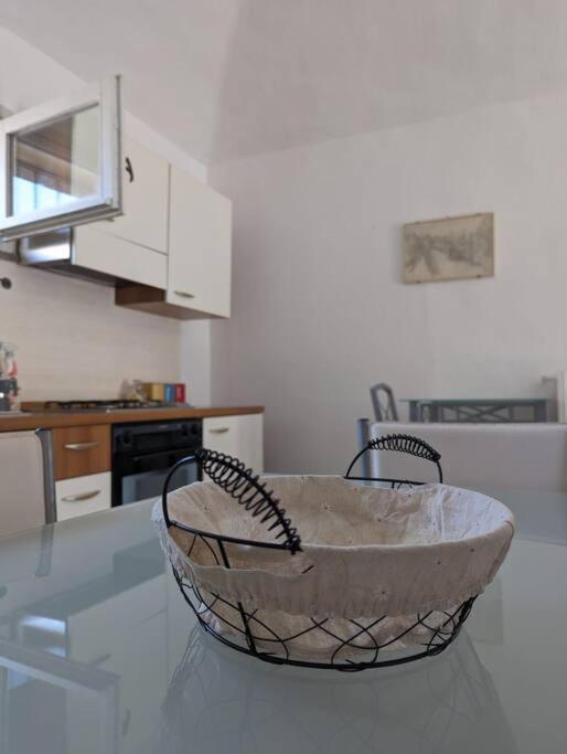 Il Ballatoio Di Giulia Appartement Asti Buitenkant foto